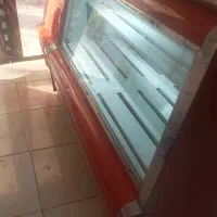 یخچال ویترینی دخل دار