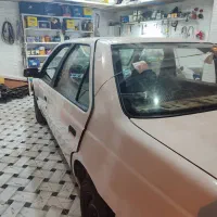 شاگرد قفل سازی و نصب شیشه اتومبیل