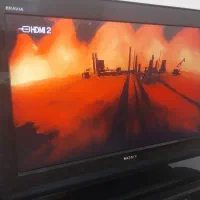 تلویزیون ۳۲ اینچ سونی اصل به همراه میز اصل سونی|تلویزیون و پروژکتور|قزوین, |دیوار