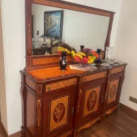 بوفه و اینه