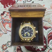 ساعت اینویکتا زئوس