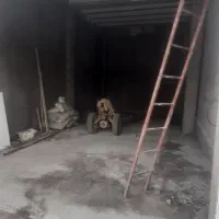 اجارهانبار|اجارهٔ مغازه و غرفه|میانه, |دیوار