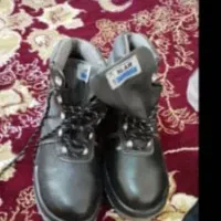 کفش ایمنی وپوتین سربازی