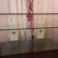 میز تلویزیون شیشه ای