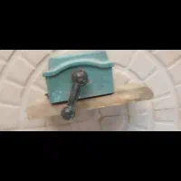 کلید برق بالابر