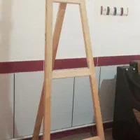 سه پایه بوم نقاشی