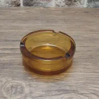 زیر سیگاری قدیمی