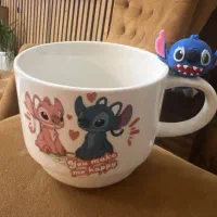 ماگ استیج با عروسک روی دسته نو جنس خوب