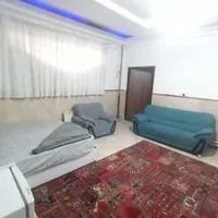 مسافر خونه با فضای بزرگ باغ وپارکینگ|اجارهٔ کوتاه‌مدت آپارتمان و سوئیت|کرمان, |دیوار