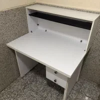 میز کانتر دار
