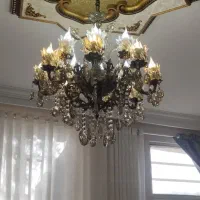 ۲عدد لوستر ۸شاخه برنجی هر لوستر ۱۵میلیون تومان