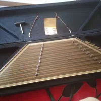 ساز سنتور طراحی استاد صادقی دارای ضمانت نامه