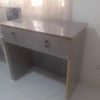 میز تحریر و کانتر فروشگاهی