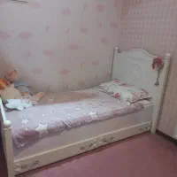 تخت وکمد کودک از نوزاد تا نوجوان|تخت و سرویس خواب|کرج, فاز ۳ گوهردشت|دیوار