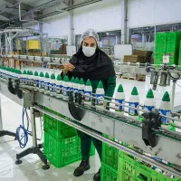 استخدام نیرو آقا و خانوم در کارخانه دلپذیر