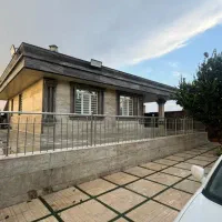 اجاره باغ ویلا استخر آب گرم جکوزی|اجارهٔ کوتاهمدت ویلا و باغ|شیراز, گویم|دیوار