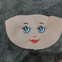 صورت عروسک دوختر رومی|اسباب‌‌بازی|قم, شاه سید علی|دیوار