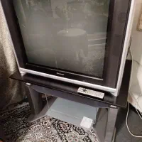 تلویزیون ۳۲ اینچ پاناسونیک به همراه میز ژاپنی