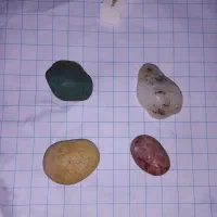 فروش۴عددسنگ قدیمی وزیبا