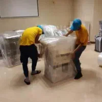 کارگر اثاثیه منزل