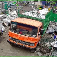 راننده خاور