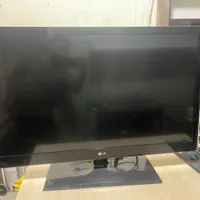 تلویزیون LG  42 اینچ LED  گیرنده دیجیتال داخلی|تلویزیون و پروژکتور|تهران, شارق|دیوار