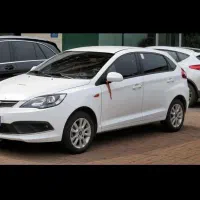 ام وی ام ۳۱۵ نیو لاکچری