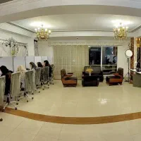 استخدام فروشنده تلفنی در محیط اداری