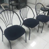 شش عدد صندلی بهمراه میز جلو
