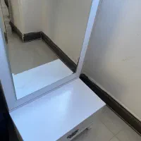 اینه قدی|آینه|لاهیجان, قیام|دیوار