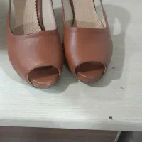 پوتین سایز۳۹ درحدنو  یک بارپوشیده شده|کیف، کفش، کمربند|کوچصفهان, |دیوار