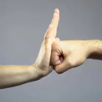 self defense آموزش دفاع شخصی
