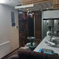 125 جنوبی 2خوابه 3 سال طبقه 2