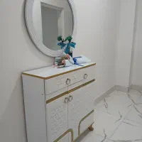 میز تلوزیون و آینه کنسول