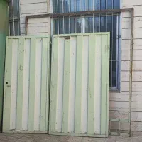 درب آهنی حیاطی ماشین رو