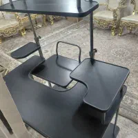 ساعت و میز کامپیتور