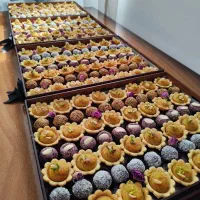 حلوا و خرما و ترافل