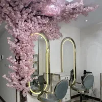 اجاره صندلی کار در آرایشگاه