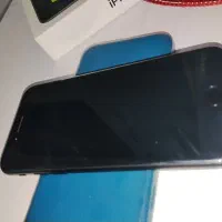 Iphone se2020|موبایل|پرند, فاز ۶|دیوار