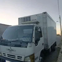 فروش یک دستگاه ماشین ایسوزو هشت تن مدل ۹۰|خودرو سنگین|سیمکان, |دیوار