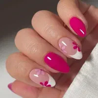 خدمات کاشت ناخن،