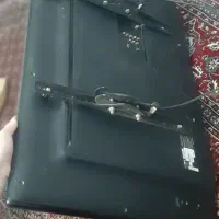 تلویزیون 42اینج الجی دسته دوم چندتا لامبش سوخته|تلویزیون و پروژکتور|سرپل ذهاب, |دیوار