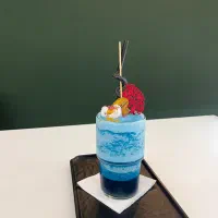 نیازمند باریستا در شیفت صبح کافه قنادی ویلی|استخدام خدمات فروشگاه و رستوران|قشم, |دیوار