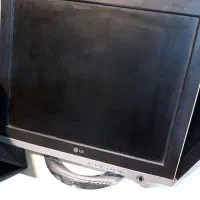 مانیتور ۱۷ اینچ LG تعداد