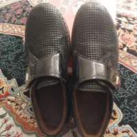 کفش پسرانه ورنی سایز38|کفش و لباس بچه|قم, سراجه|دیوار