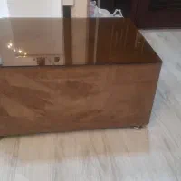 میز جلو مبلی به همراه شیشه