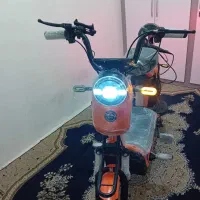 دوچرخه برقی|دوچرخه، اسکیت، اسکوتر|پرند, فاز ۵|دیوار