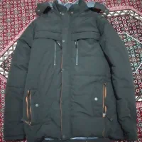 کاپشن|لباس|شاهین دژ, |دیوار