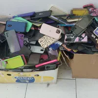 قاب گوشی هم یک جاه برای حراحی به فروش میرسد