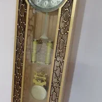 ساعت ایستاده طلایی، شیک. سالم.